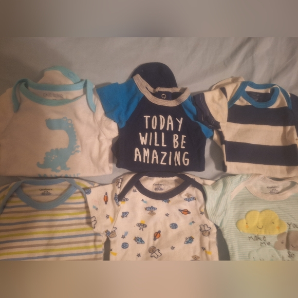 Assorted Baby Bodysuits Collection - Picture 2 of 4